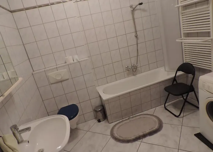 ゲストハウス Gaestehaus Andreasstrasse エアフルト